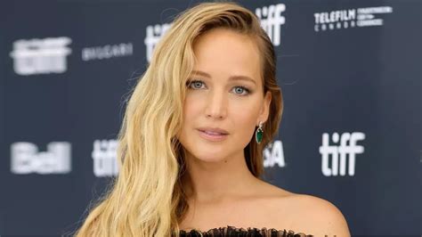 Jennifer Lawrence Wears a Plunging 3